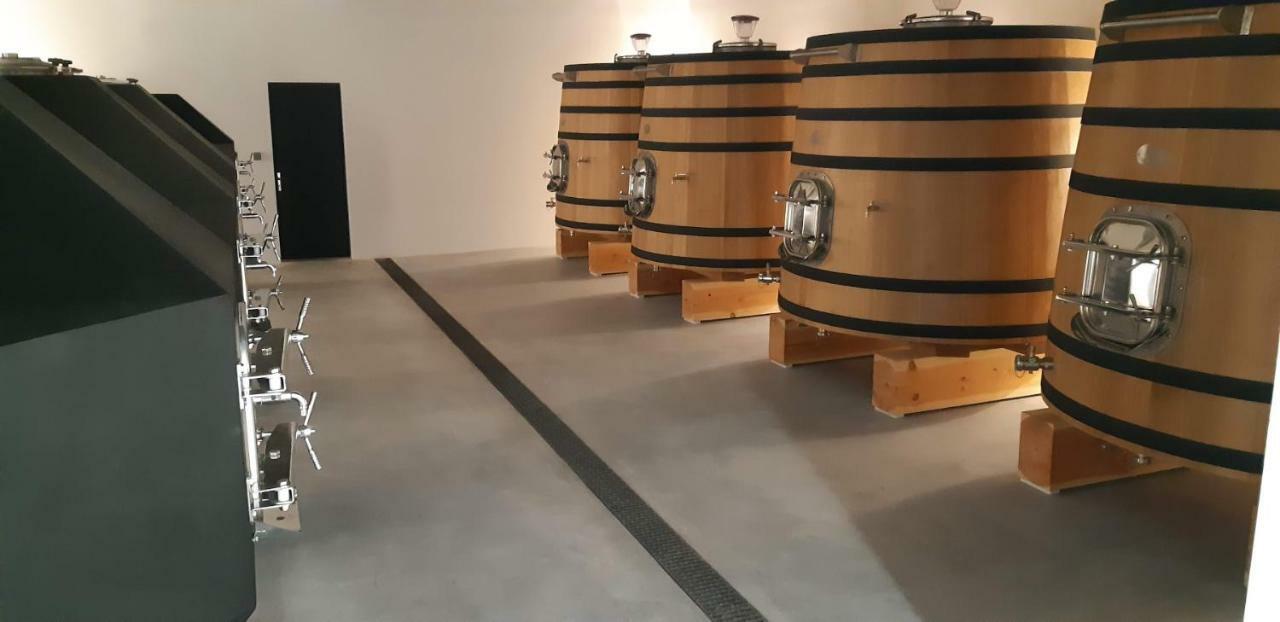 Chambres d'Hôtes Château Pierre de Montignac Civrac-en-Médoc Exterior foto